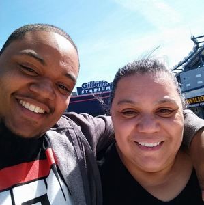 Meet your Posher, Jean